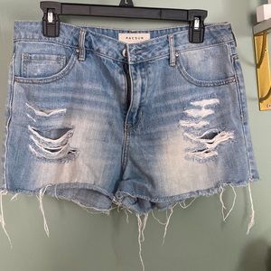 Pascun High Rise ripped shorts